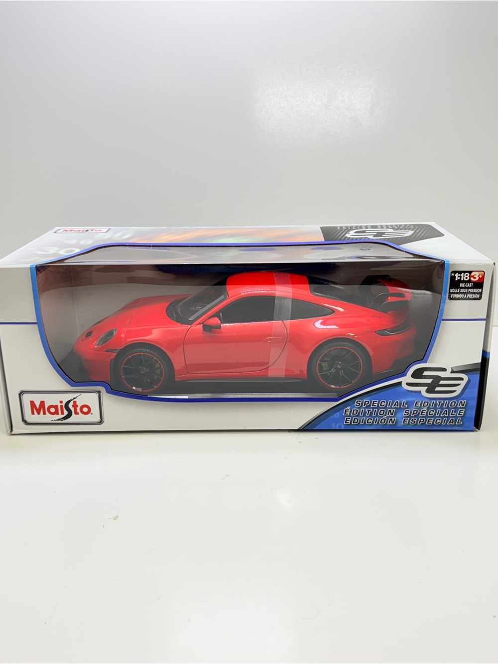 Maisto Red Porsche 911 GT3 Die-Cast Car - Special Edition